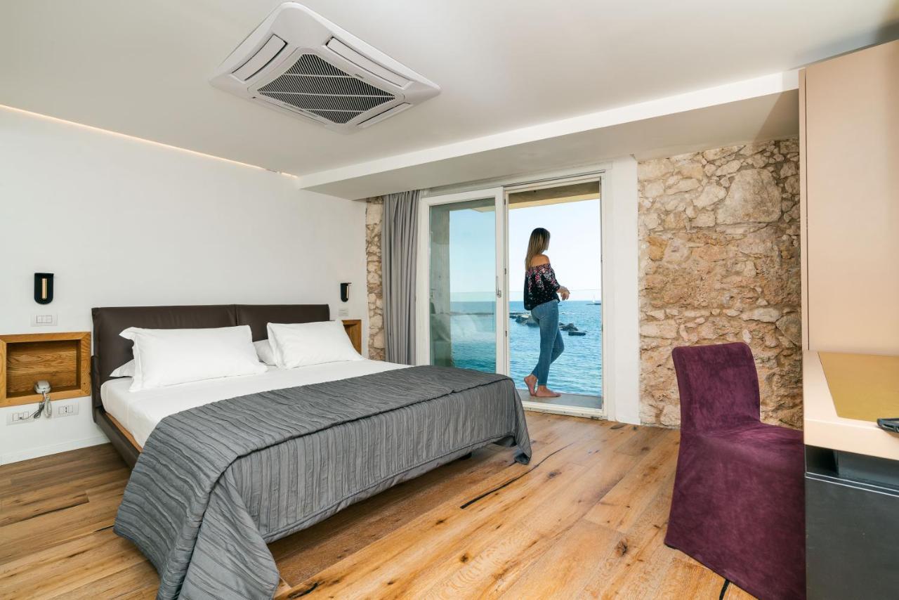 Re Dionisio Luxury Suites Syracuse Esterno foto